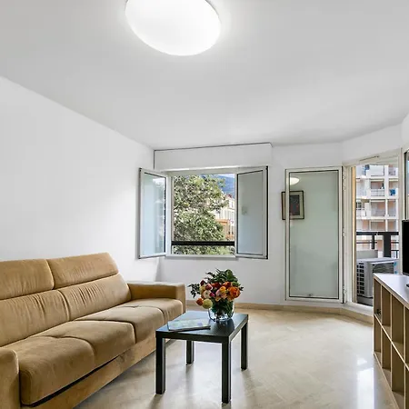 Daturas Bright With Balcony - Happy * Menton